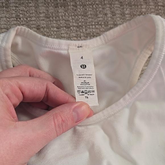 White Ribbed Crop Top - Picture 2 of 3